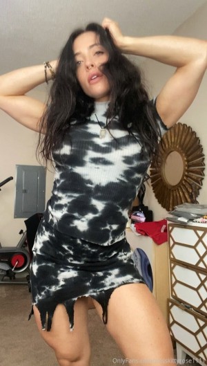 Misskittyrose1111 Photo #15