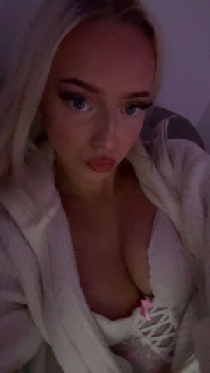 xnatalie04 Photo #17