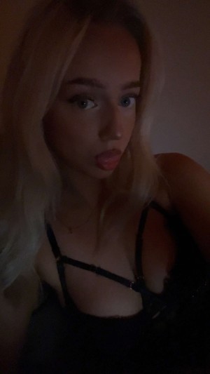 xnatalie04 Photo #30