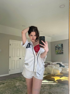 Alex Janai Photo #162