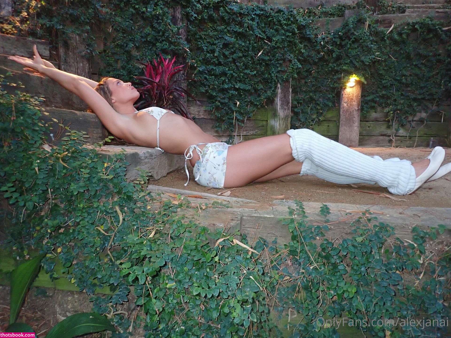 Alex Janai Photo #185