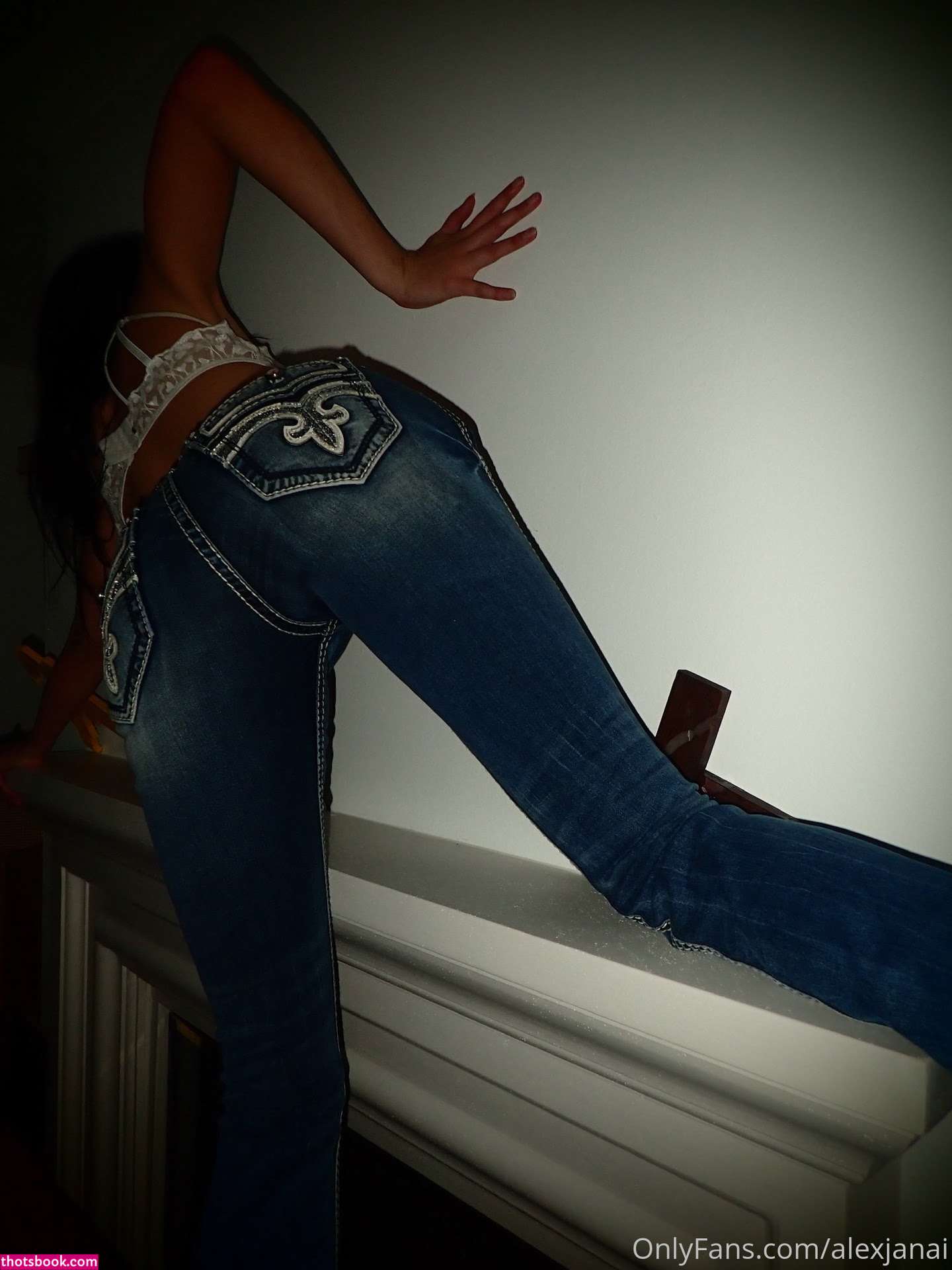 Alex Janai Photo #204