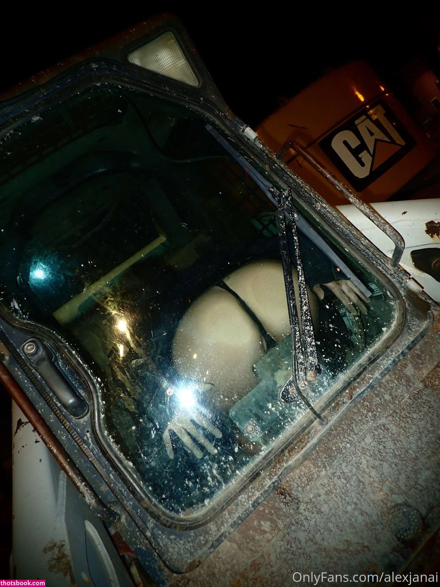 Alex Janai Photo #205