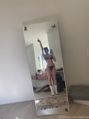 Alex Janai Photo #221