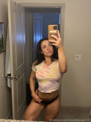 Misskittyrose1111 Photo #150