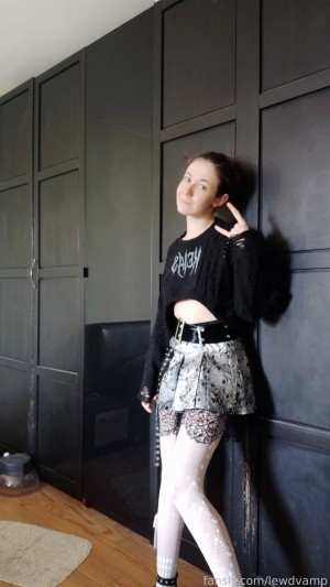Lewdvamp Photo #48