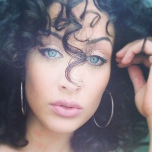 Lisa Mason Photo #13