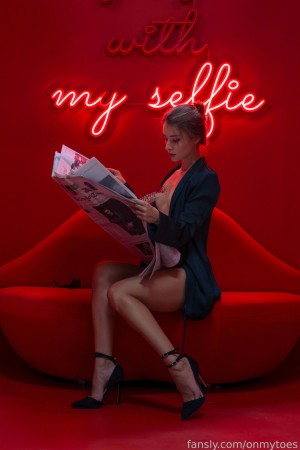 Minnie Bikini Photo #36