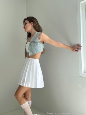 Minnie Bikini Photo #121