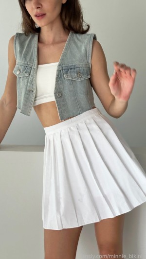 Minnie Bikini Photo #123