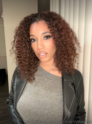 Brookliyn Wren Photo #12