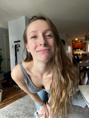 violetplustommy Photo #4