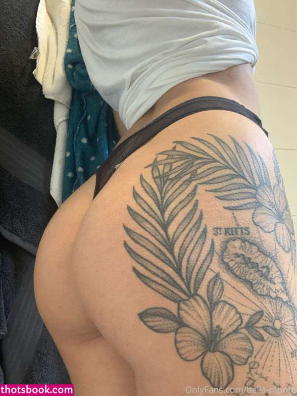 Bella Moore Photo #6