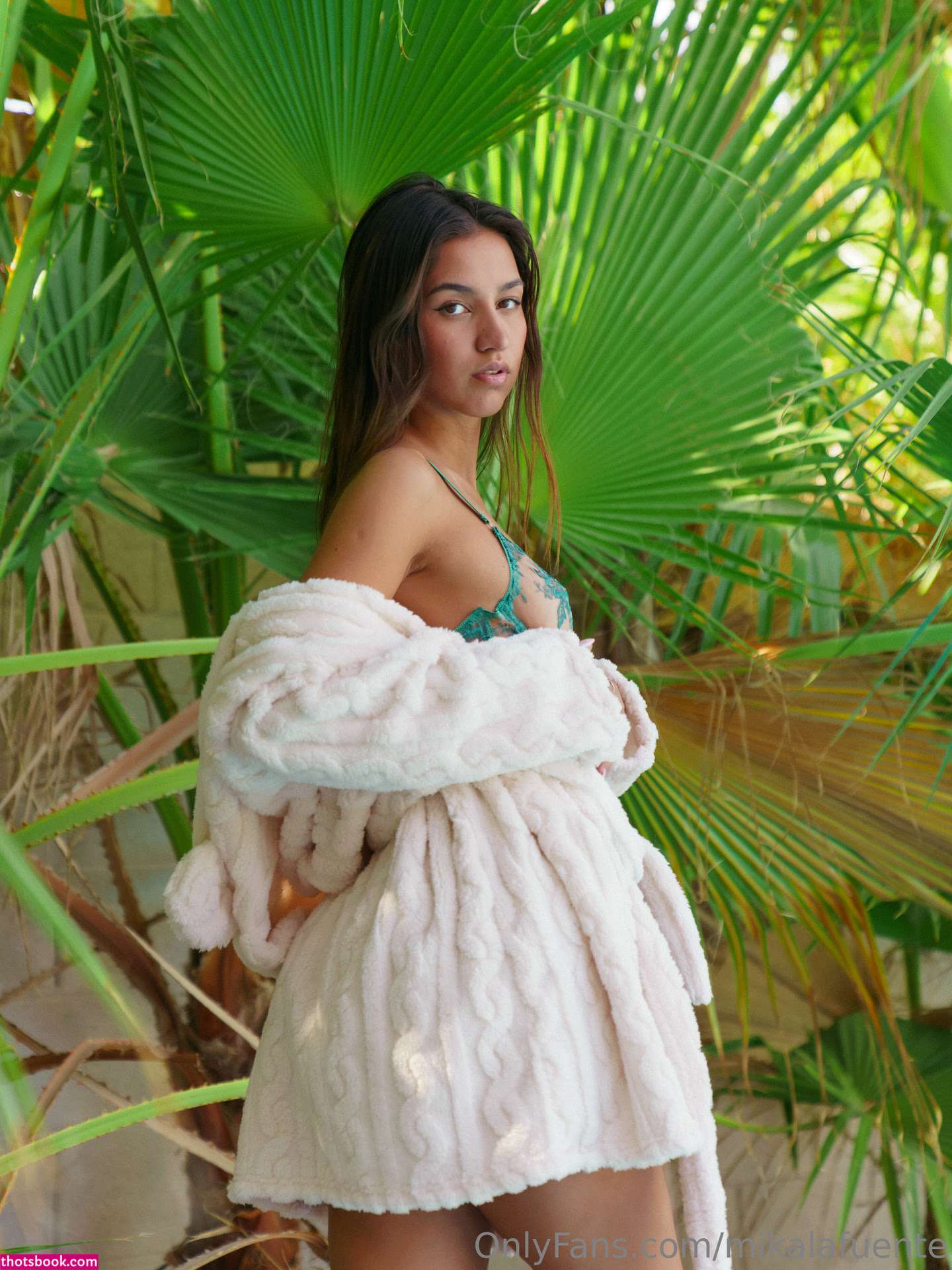 Mikaela Lafuente Photo #1494