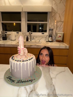 Stella Hudgens Photo #147