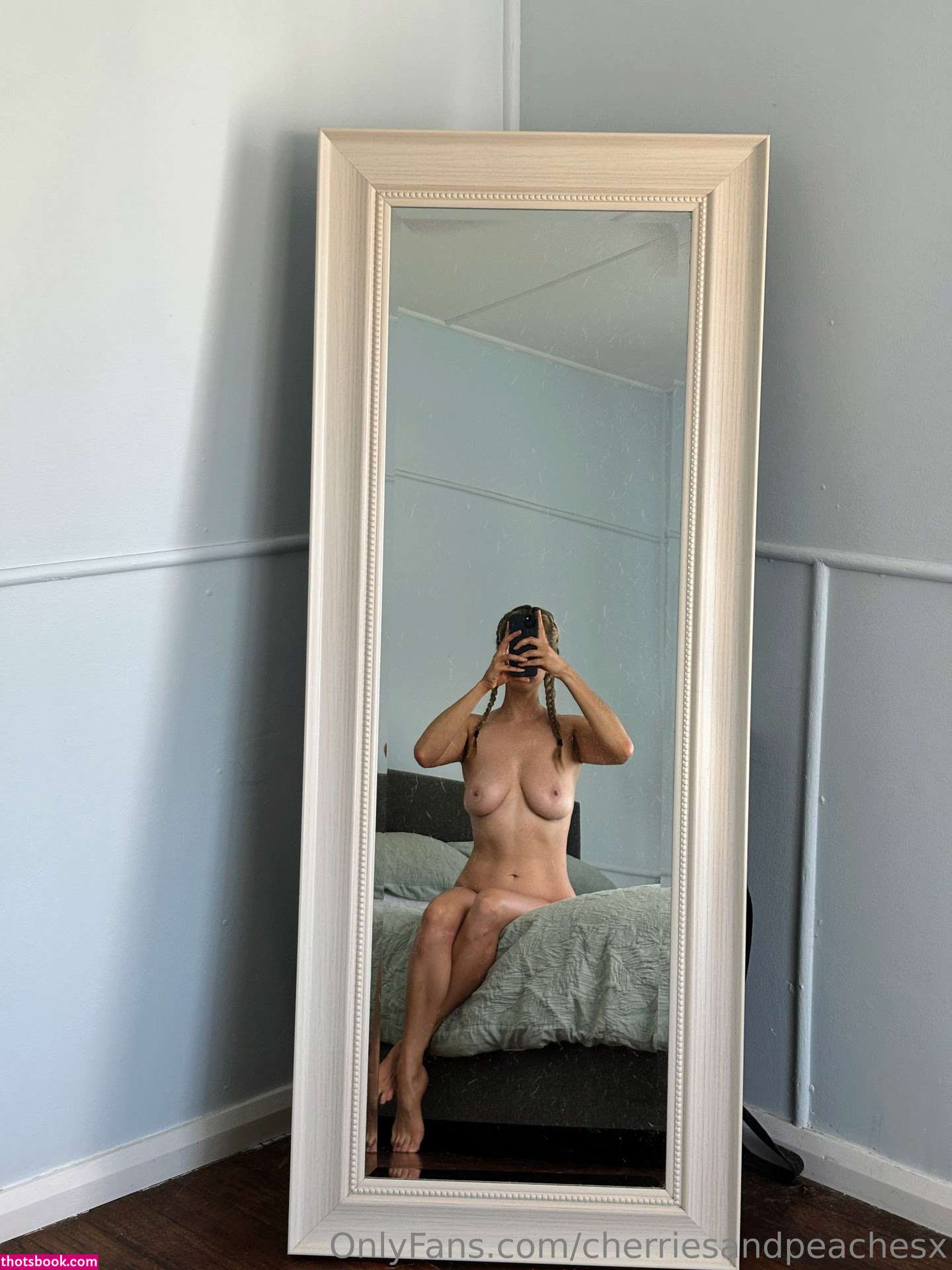 Cherriesandpeachesx Photo #6