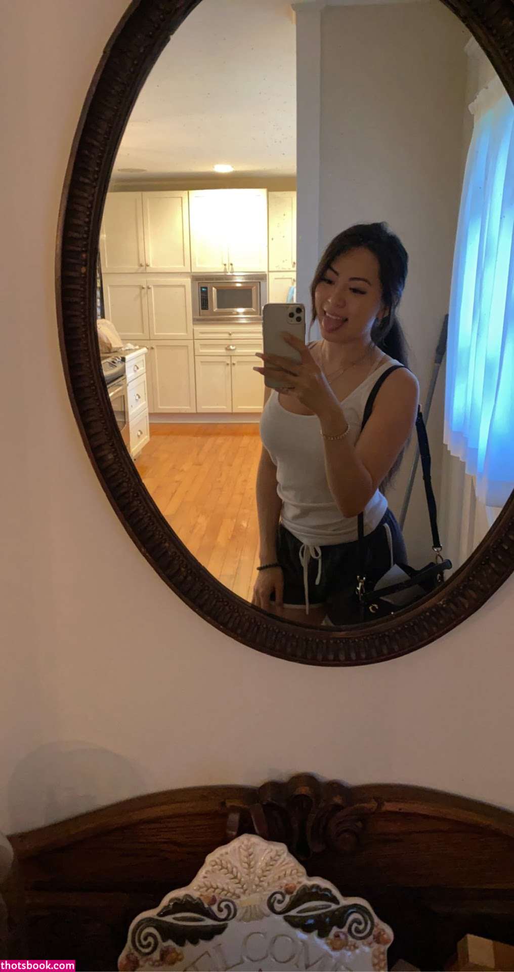 Lindabooxo Photo #12