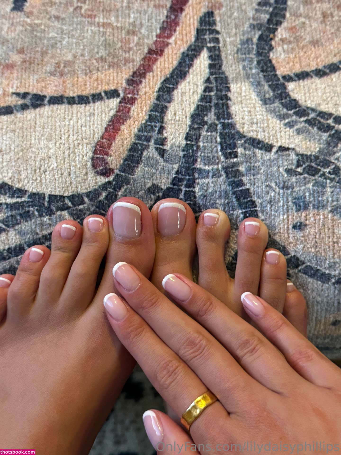 Lillian Phillips Photo #521