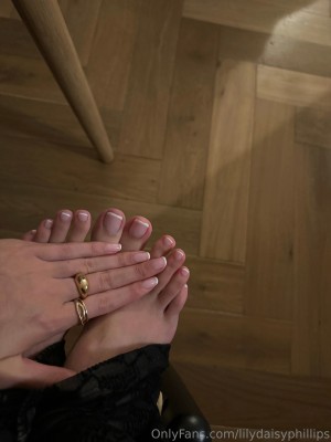 Lillian Phillips Photo #556