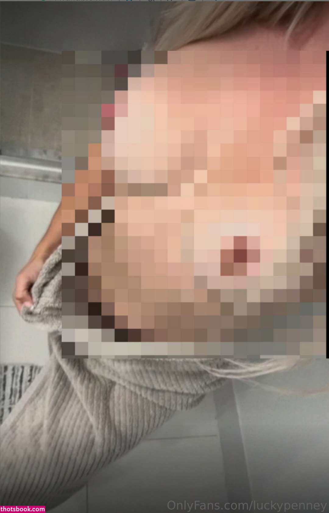 Ashton Penney Photo #44