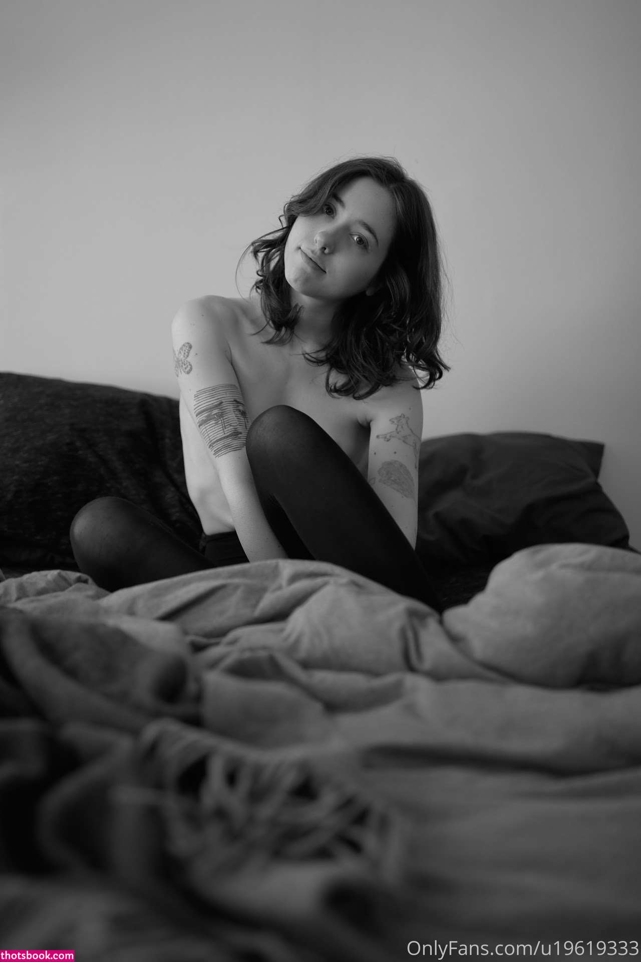 lovecharlaine Photo #63