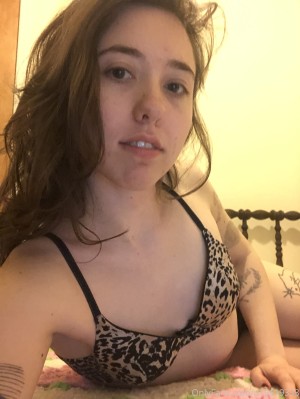 lovecharlaine Photo #146