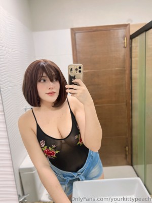 yourkittypeach Photo #17