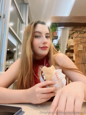 yourkittypeach Photo #51