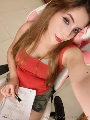 yourkittypeach Photo #56