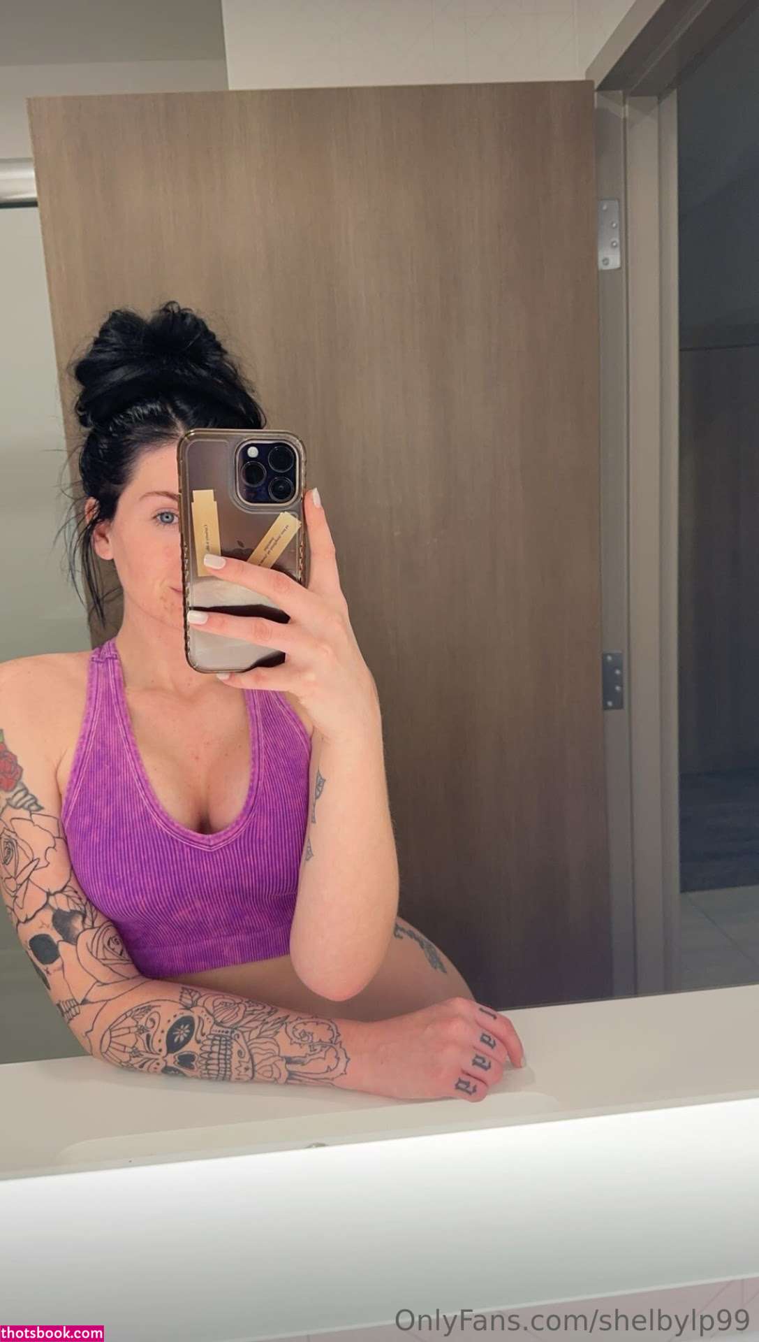 Shelby Parker Photo #17