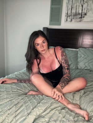 Shelby Parker Photo #33