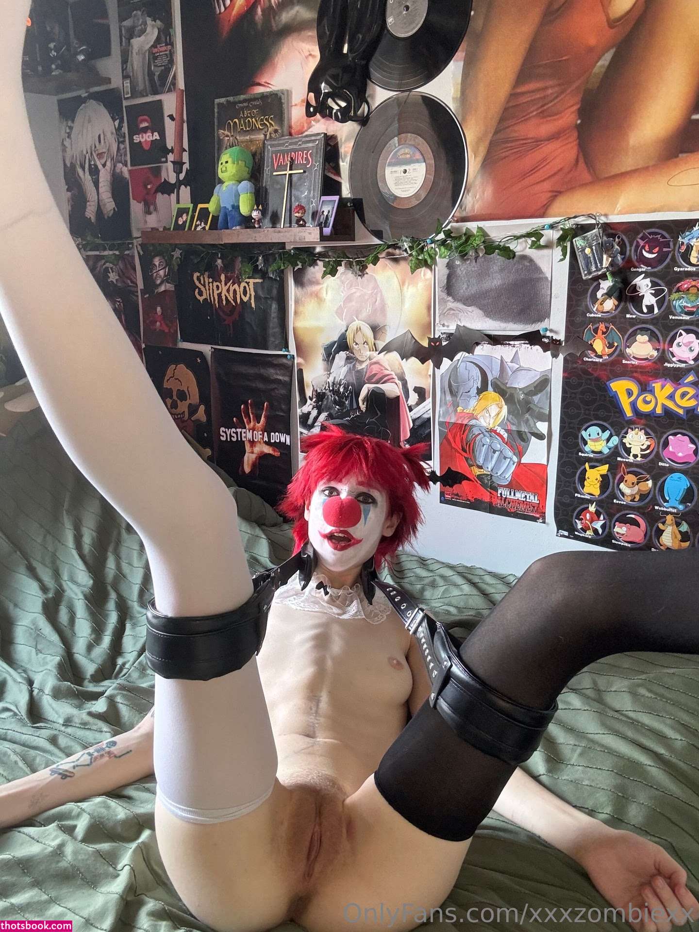 Xxxzombiezx Photo #82