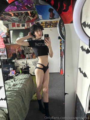 Xxxzombiezx Photo #221