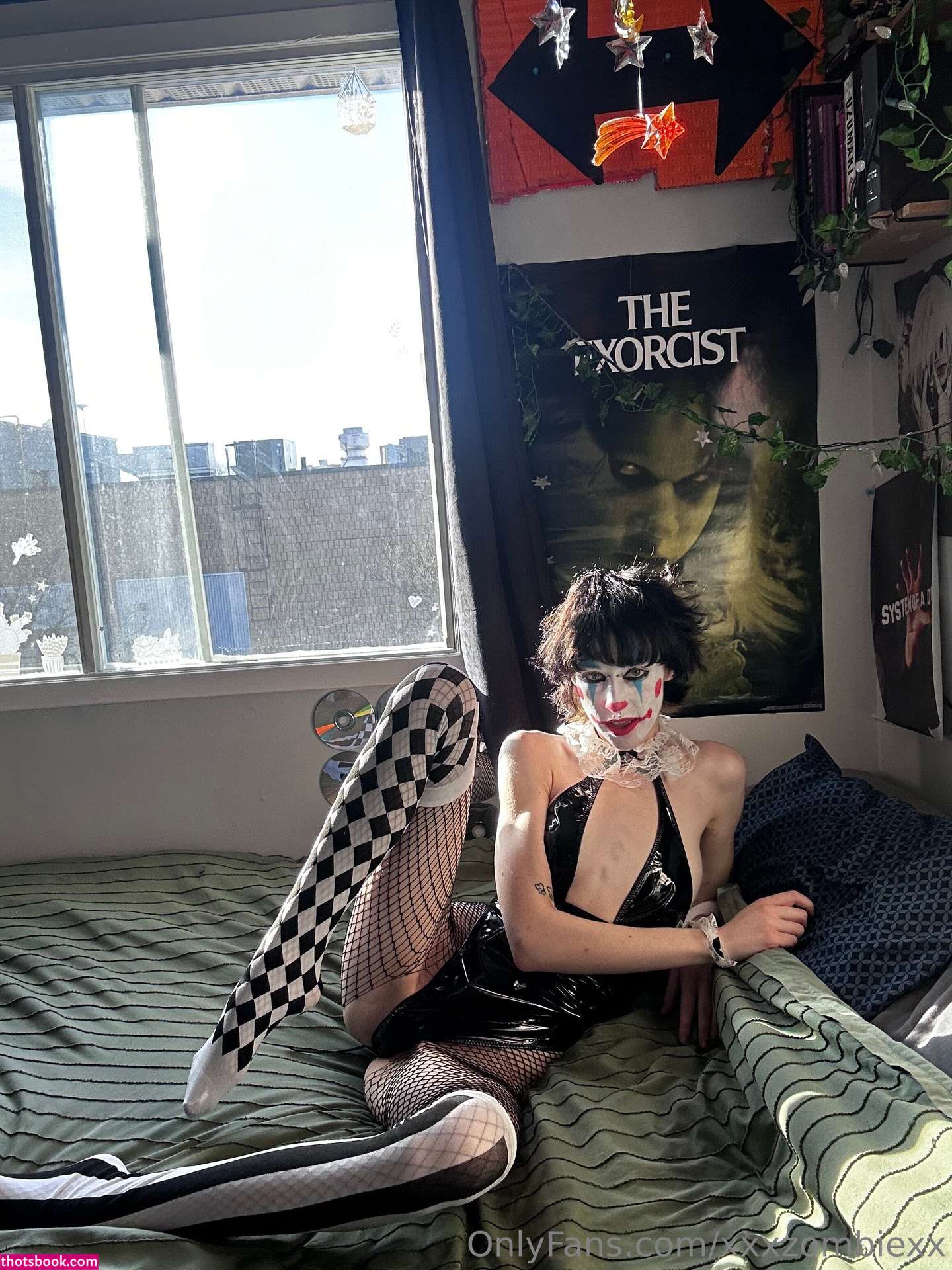 Xxxzombiezx Photo #324