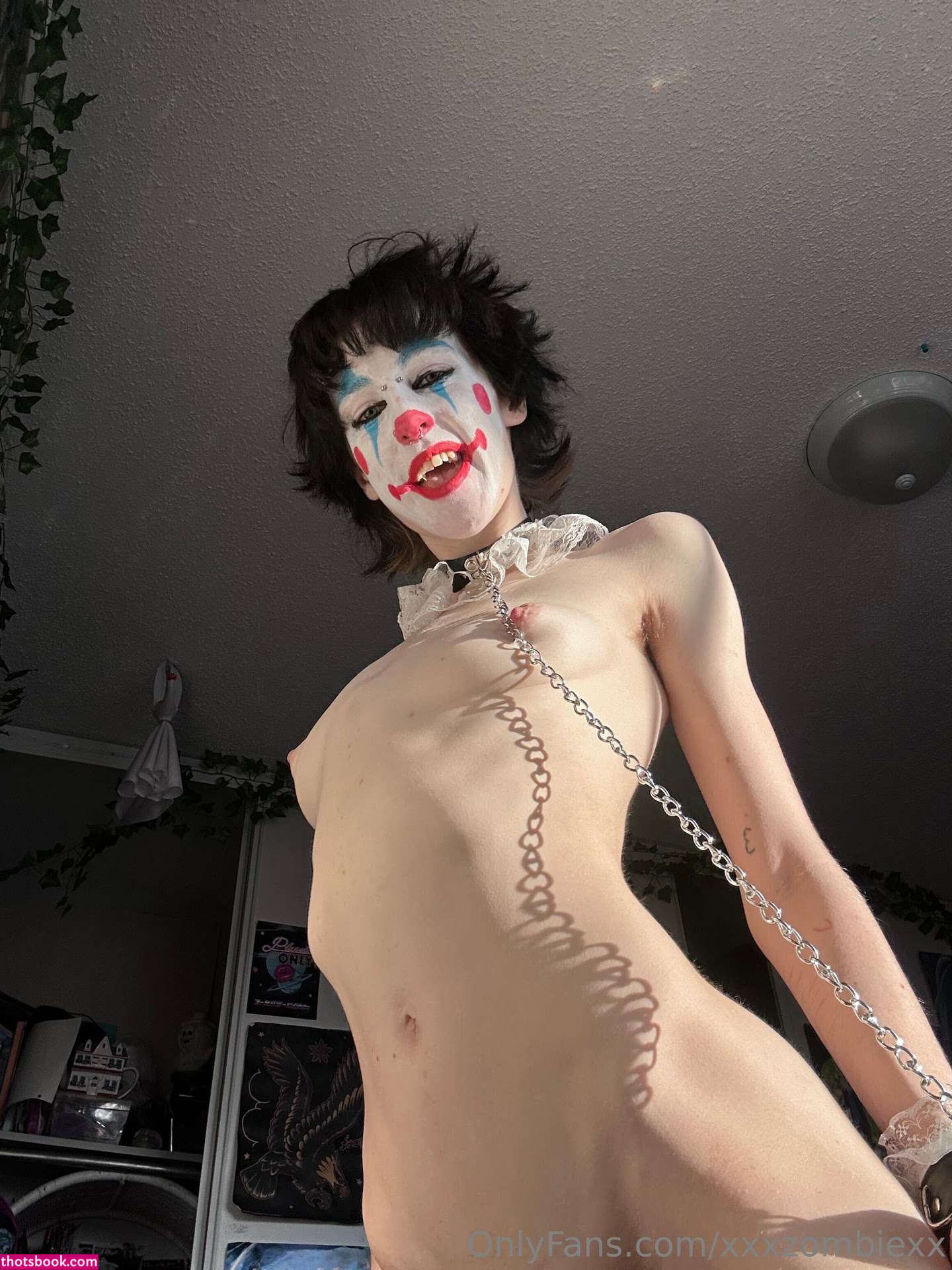 Xxxzombiezx Photo #330