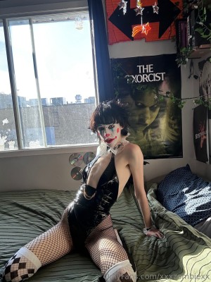 Xxxzombiezx Photo #308