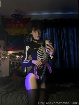 Xxxzombiezx Photo #421