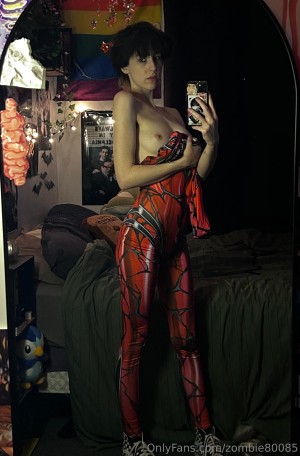 Xxxzombiezx Photo #440