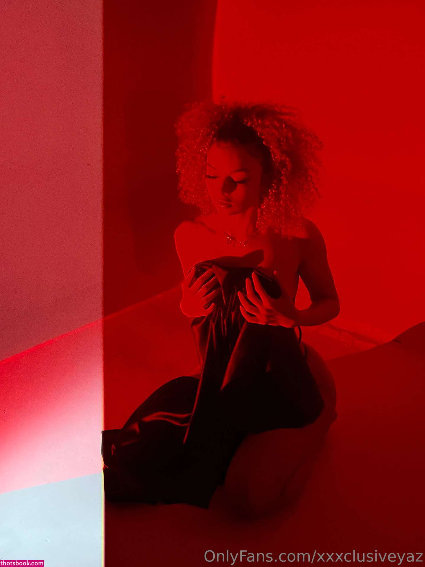 xxxclusiveyaz Photo #16