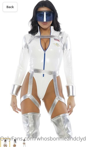 Whosbonnieandclyde Photo #5