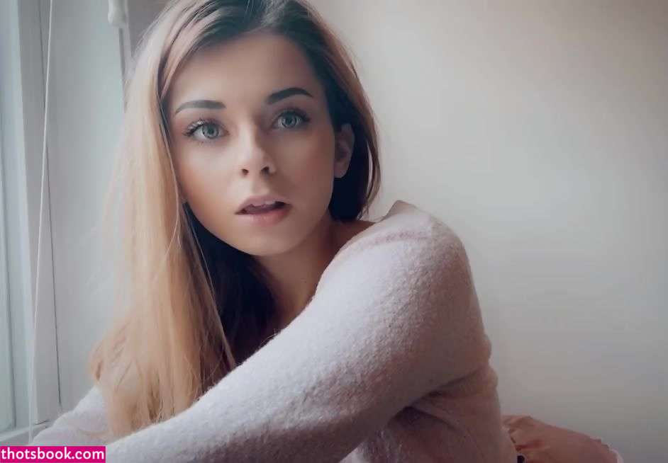 Aliice Apple Photo #66