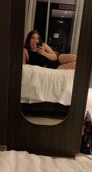 Serenewaifu Photo #13