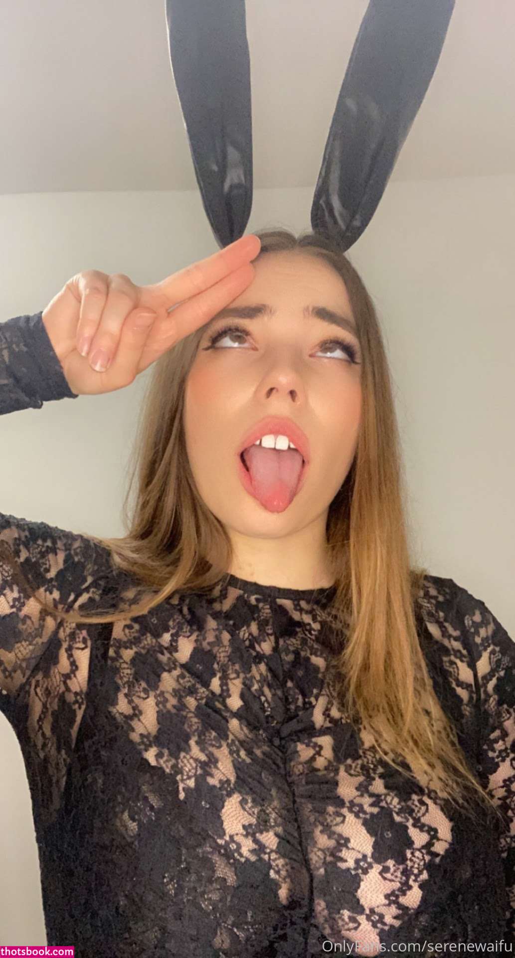 Serenewaifu Photo #42