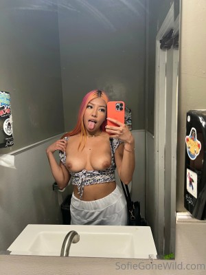 Sofiegonewild Photo #98