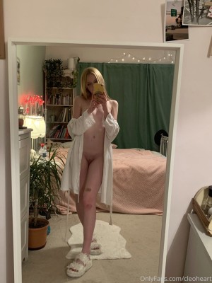 Cleossecretlife Photo #315