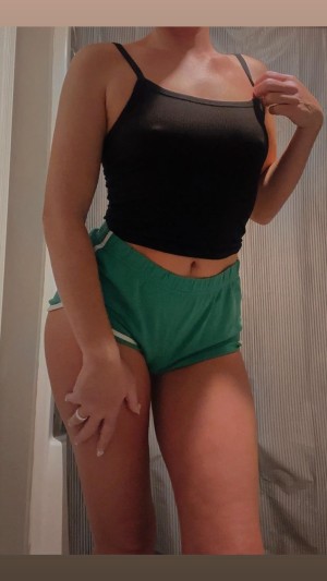 Feral Redhead Photo #6