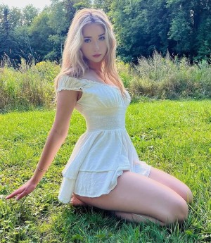 Kaitlyn Georgia Photo #15