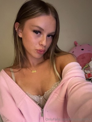 Kenziesmithh Photo #16