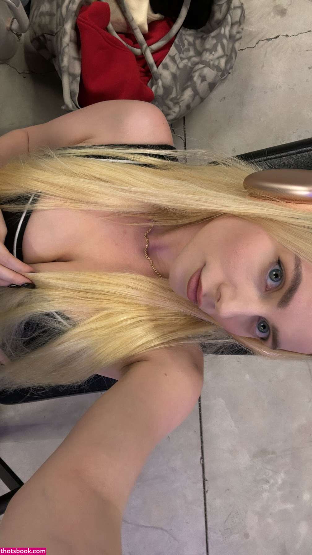 Kristen Medina Photo #6