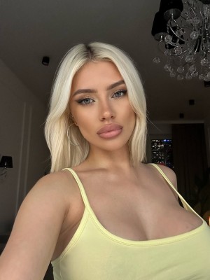 lilyabraun Photo #28